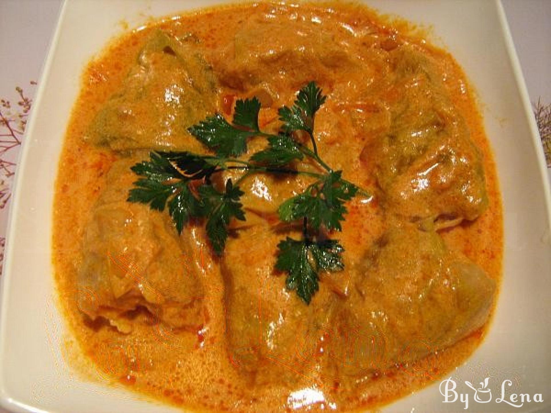 Creamy Ucrainian Cabbage Rolls - ByLena.com
