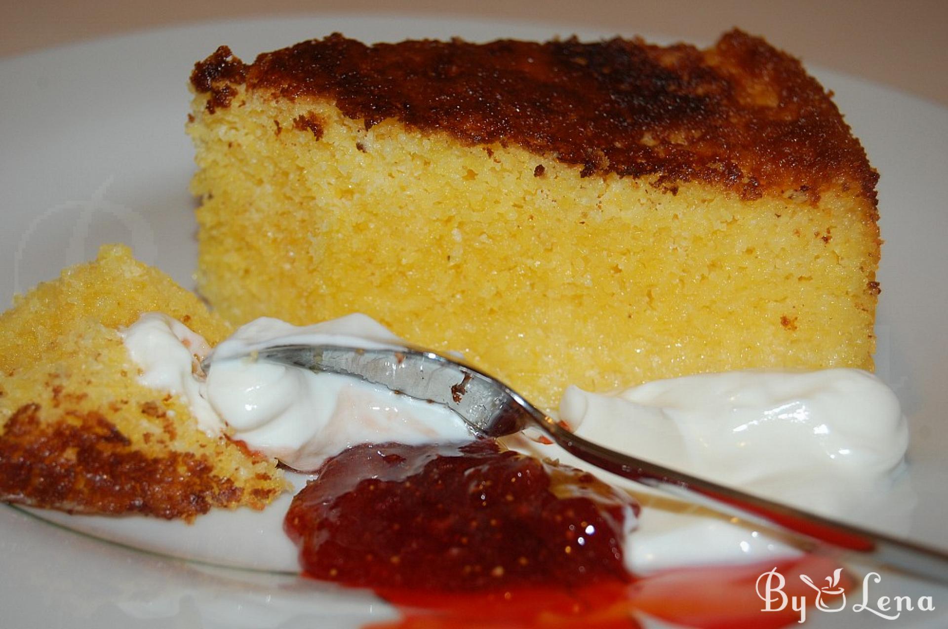 Moldovan Cornbread - Alivanca - ByLena.com