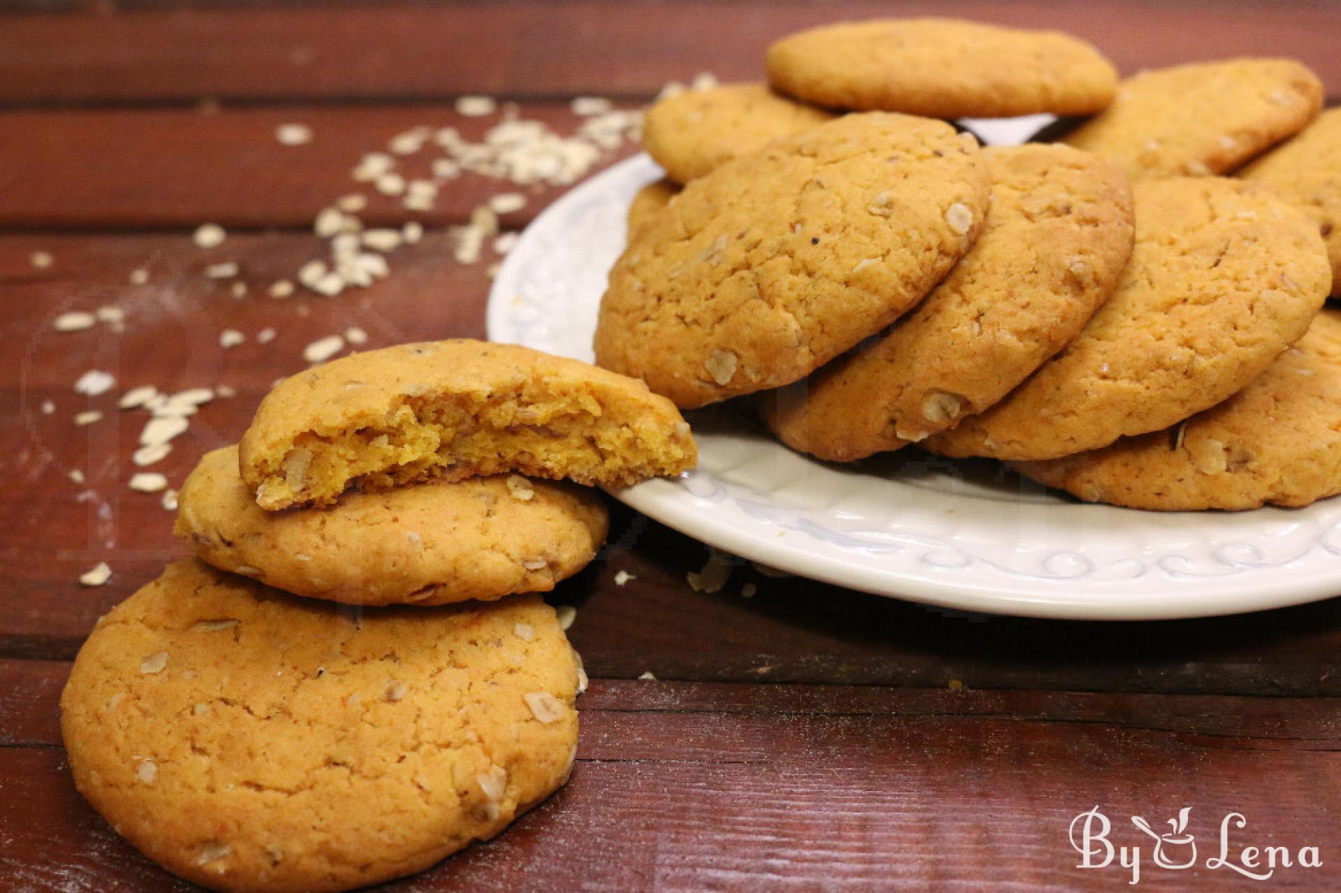 Vegan Pumpkin Oatmeal Cookies - ByLena.com