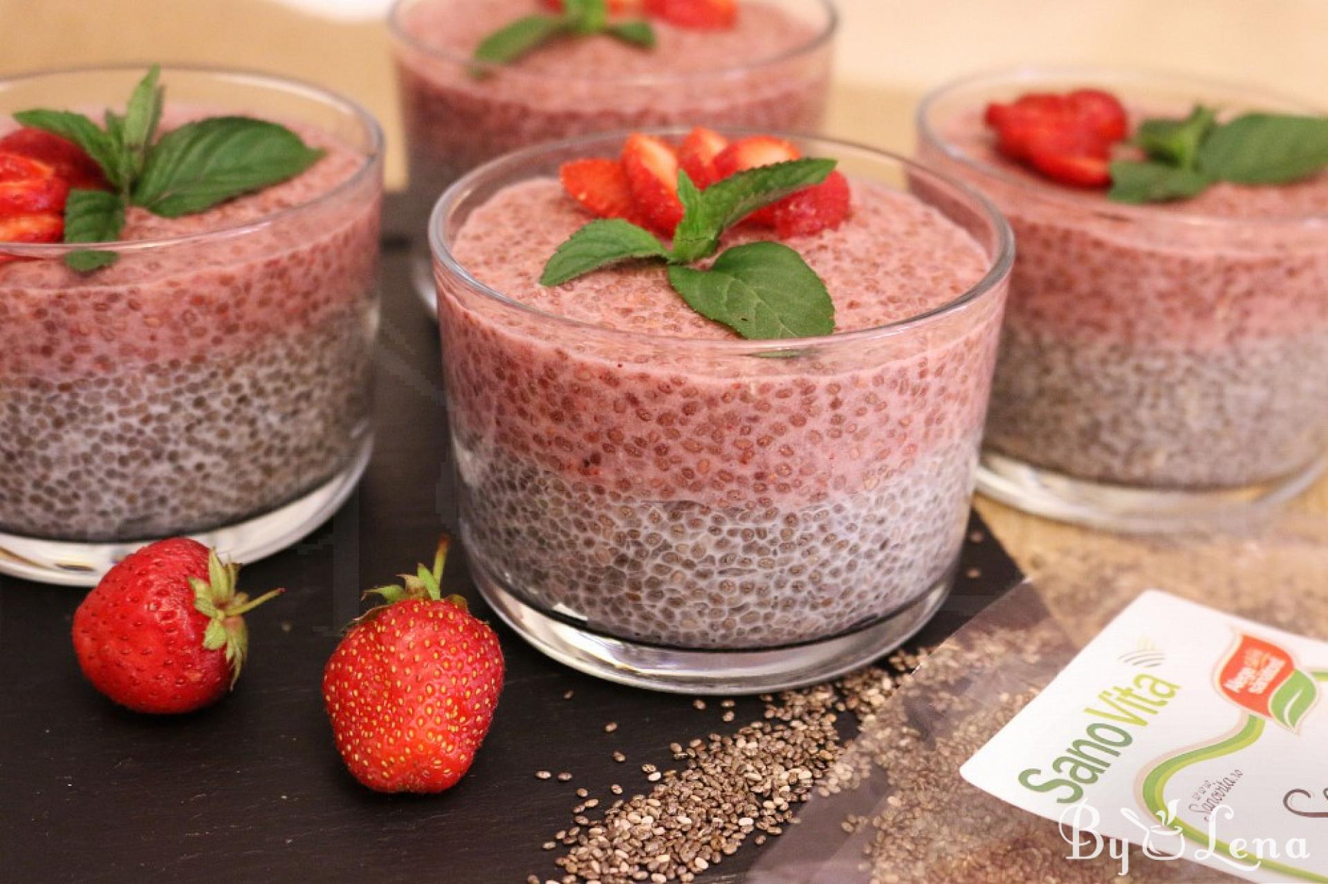 Strawberry Chia Pudding - ByLena.com