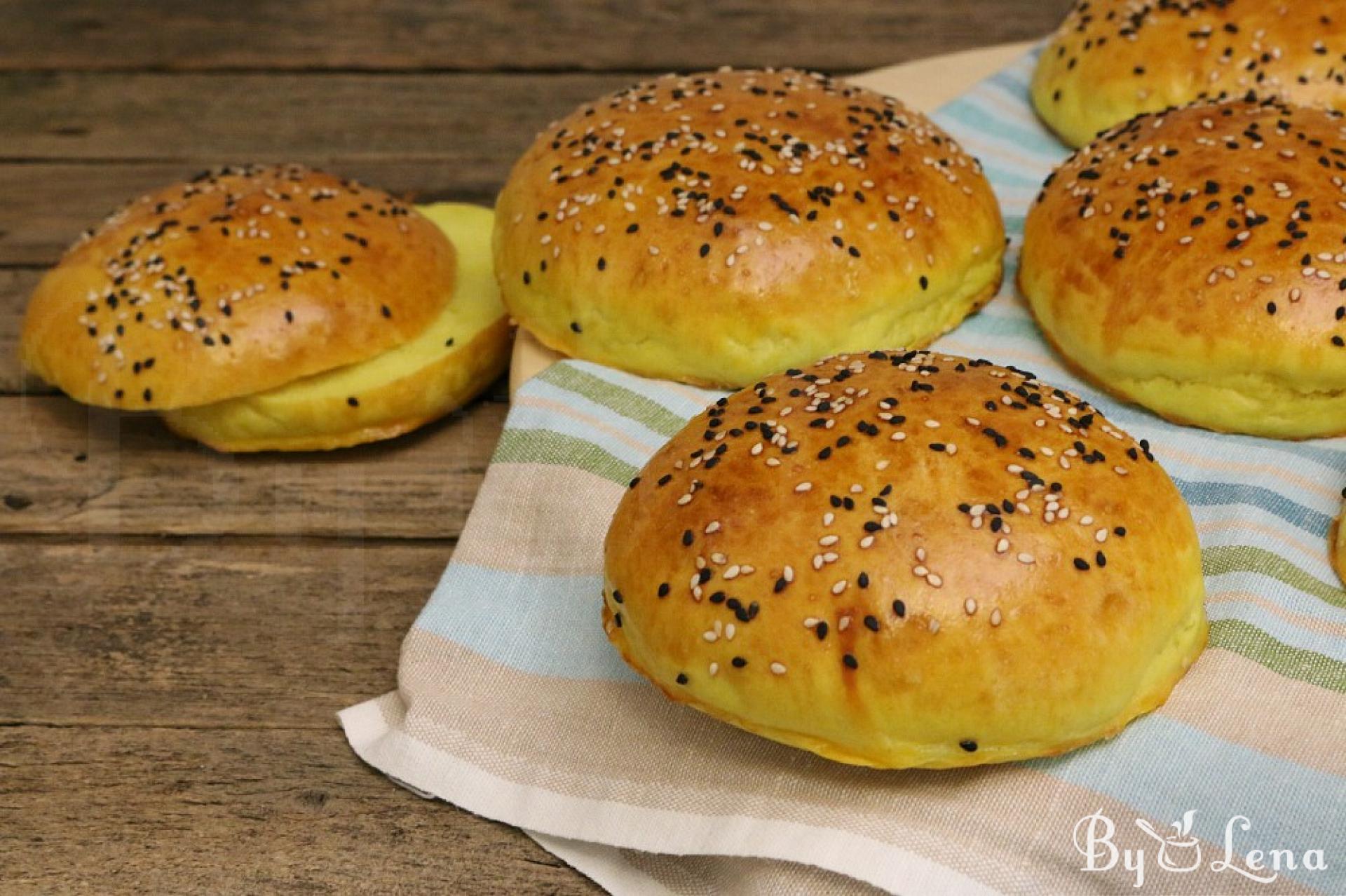 Hamburger Buns - easy and step by step recipe - ByLena.com