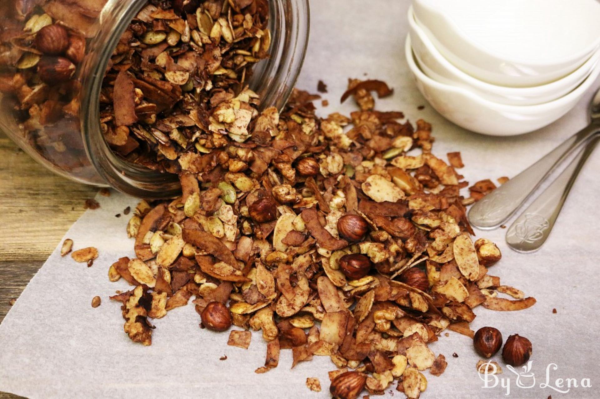 Low-Carb Granola - ByLena.com