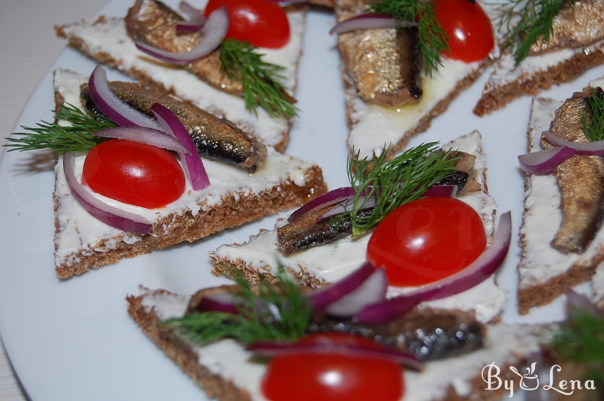 Quick & Tasty Sprats Sandwich Recipe - ByLena.com