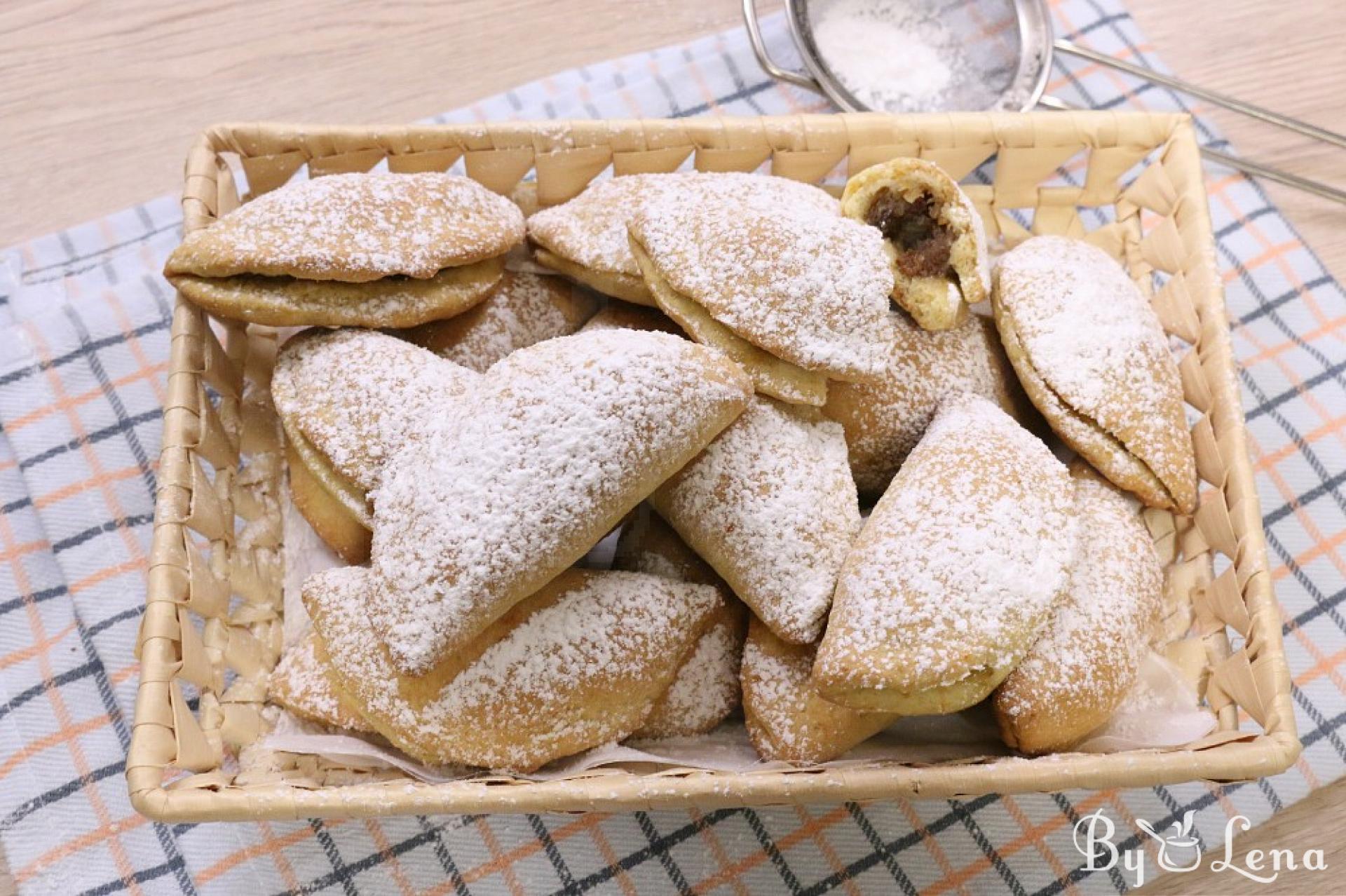 Milopitakia - Greek Apple Stuffed Vegan Biscuits - ByLena.com
