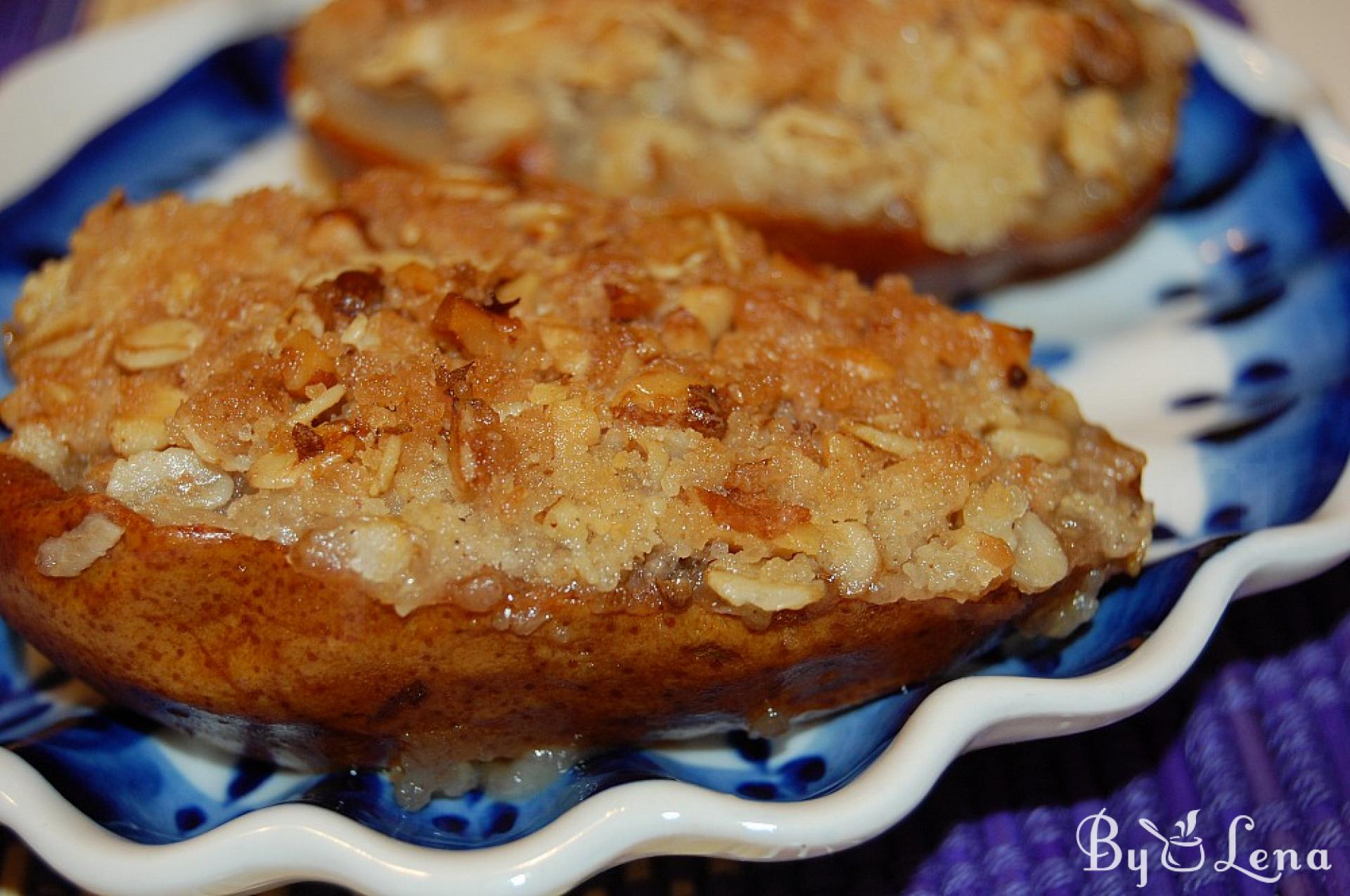 Delectable Baked Pears & Apples with Crumble Topping Recipe - ByLena.com