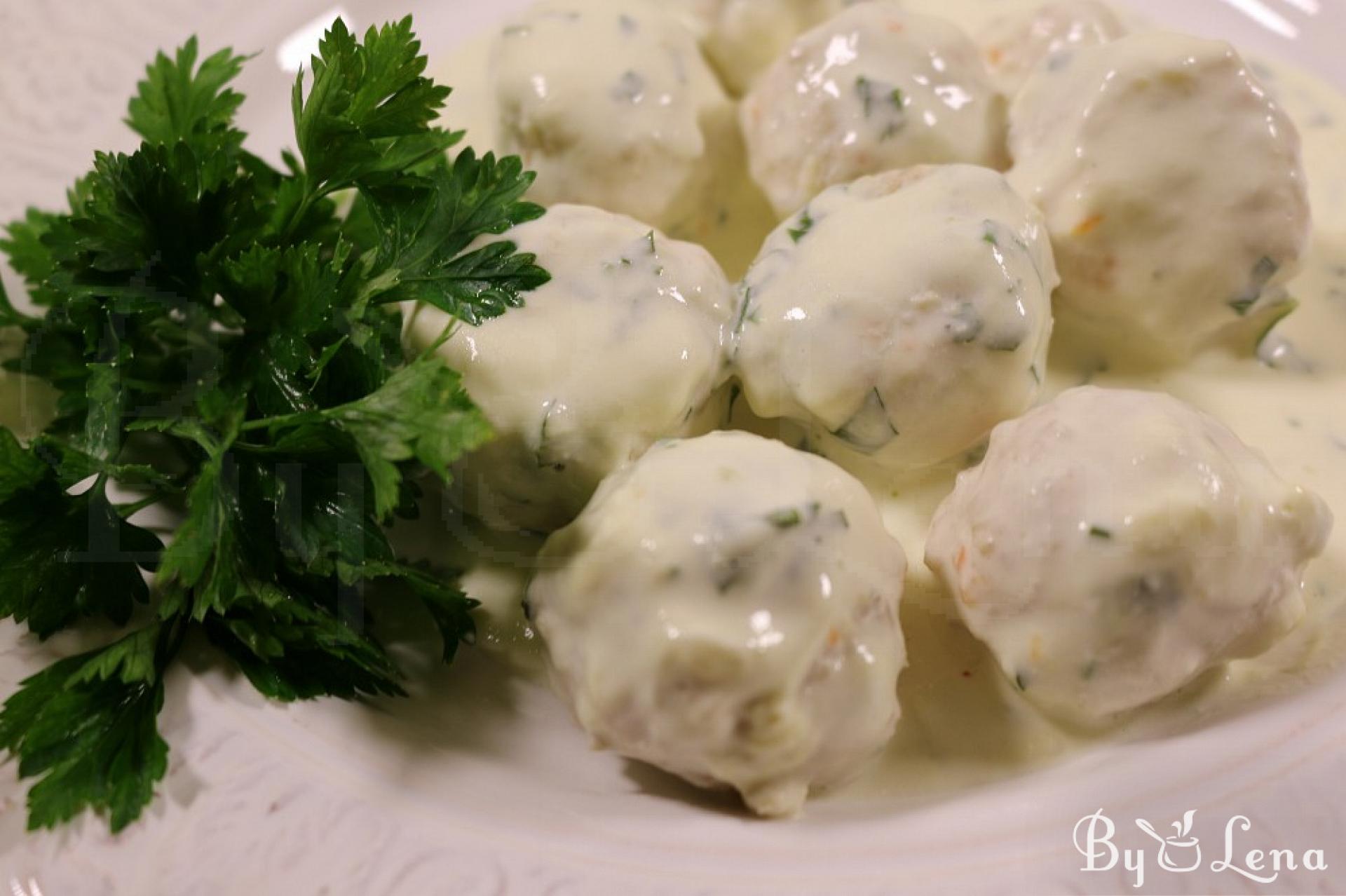 Healthy Chicken Meatballs in a Cream Sauce - ByLena.com