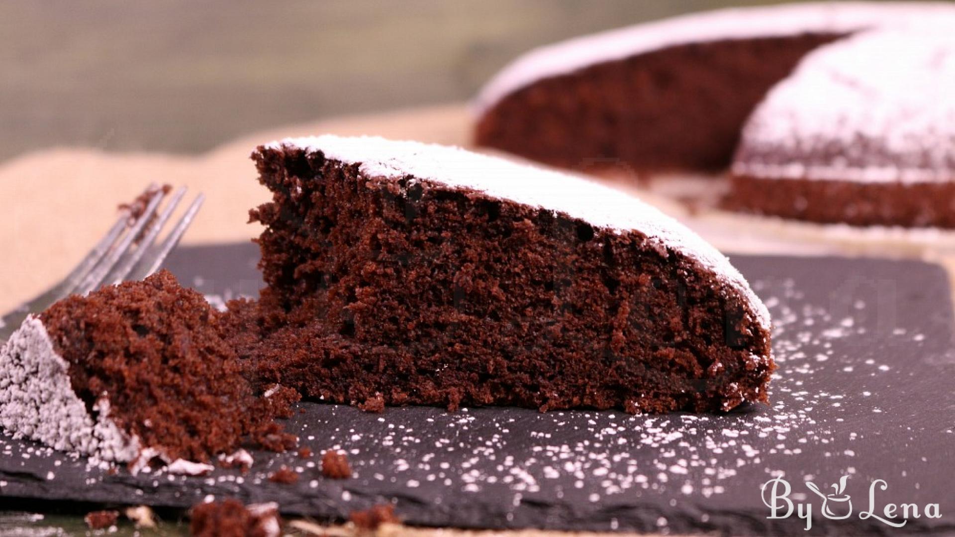Vegan Chocolate Cake(Crazy Cake) - VIDEO recipe - ByLena.com