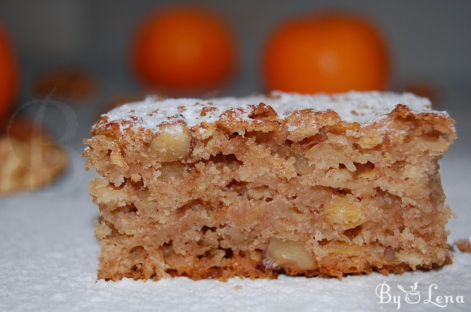 Vegan Apple, Aalnut and Cinnamon Traybake - ByLena.com
