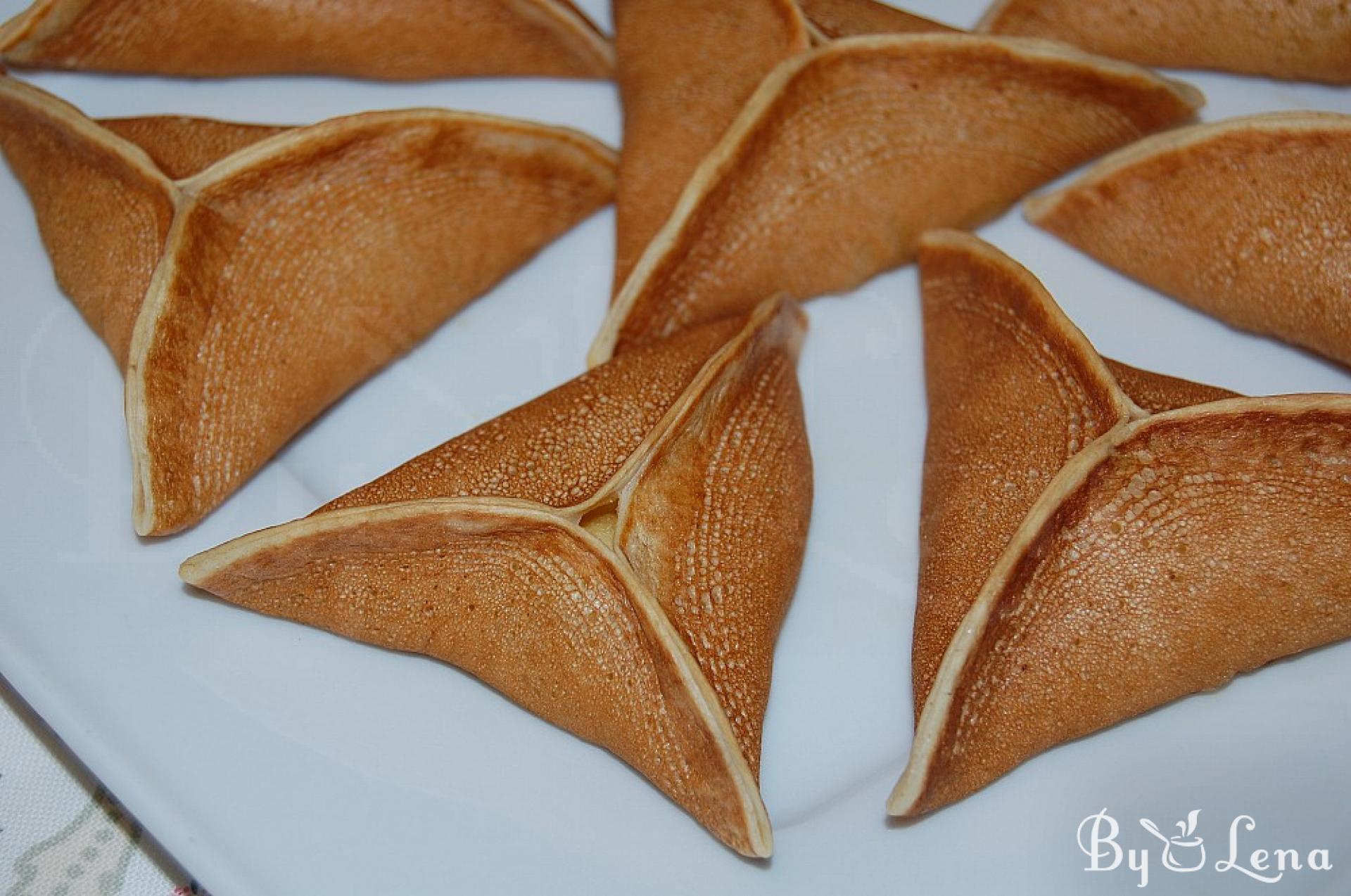 Apple Stuffed Pancakes - ByLena.com