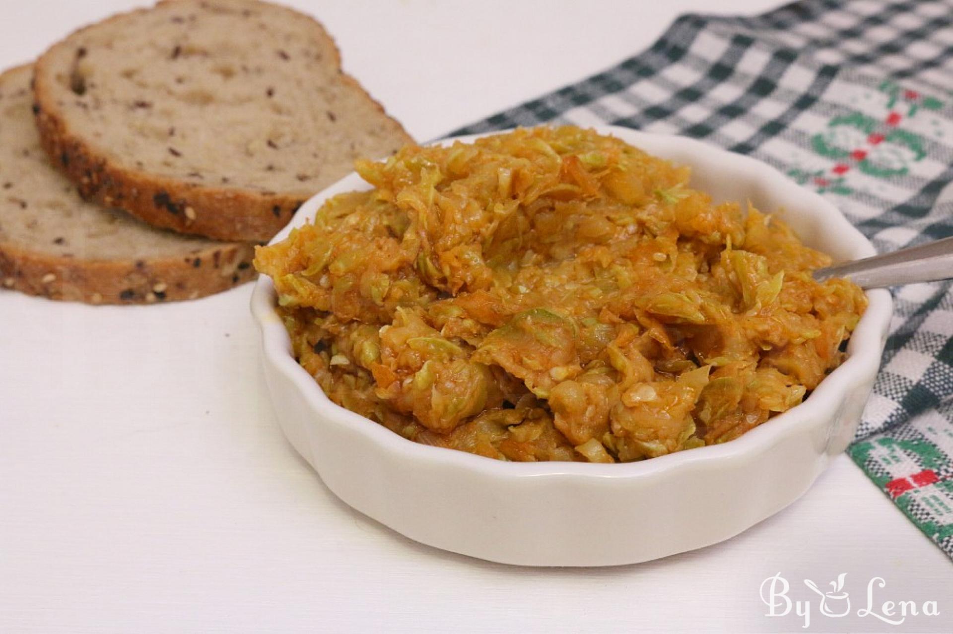 Quick Zucchini Spread, Cooked in the Pan - ByLena.com