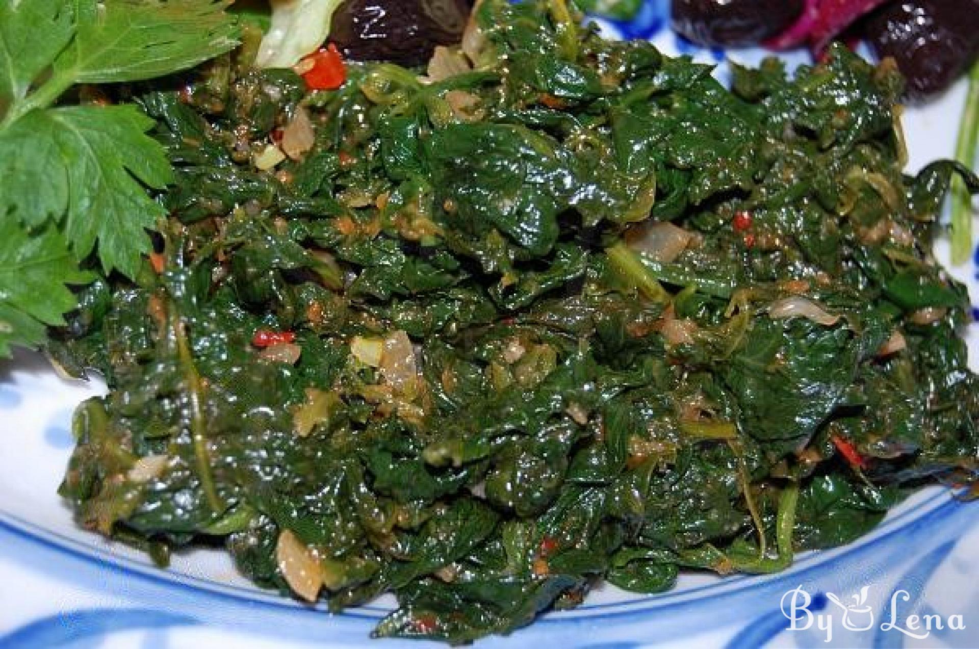 Sautéed Garlic Spinach Recipe - Healthy & Flavorful - ByLena.com