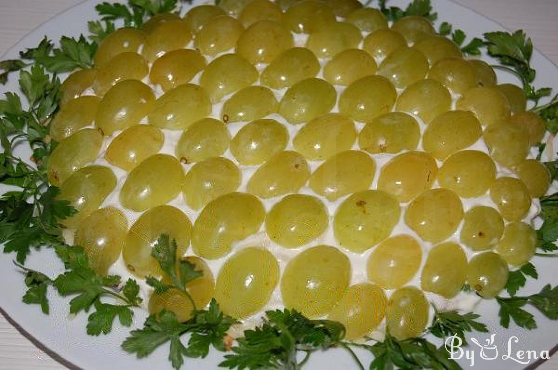 Chicken Salad with Grapes and Cheese - ByLena.com