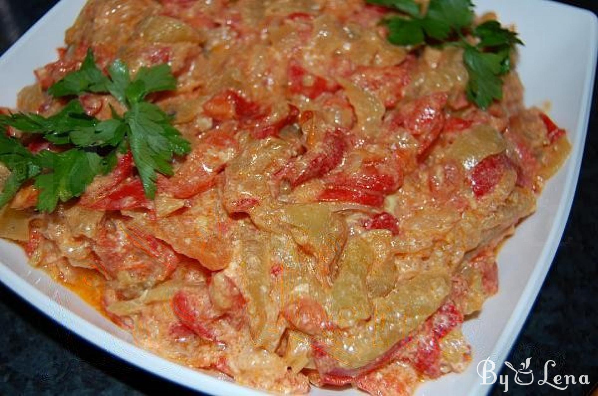 Red Peppers, Eggs and Tomatoes Stew - ByLena.com