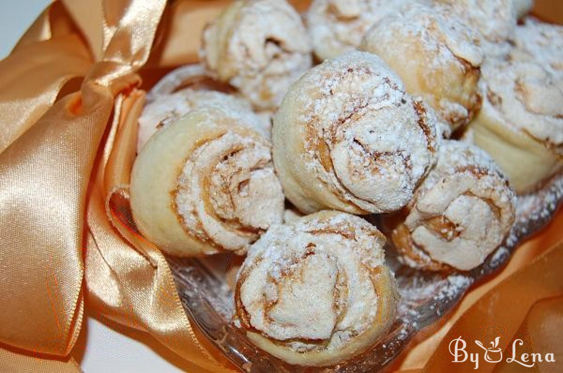 Roses Cookies, with Meringue and Nuts - ByLena.com