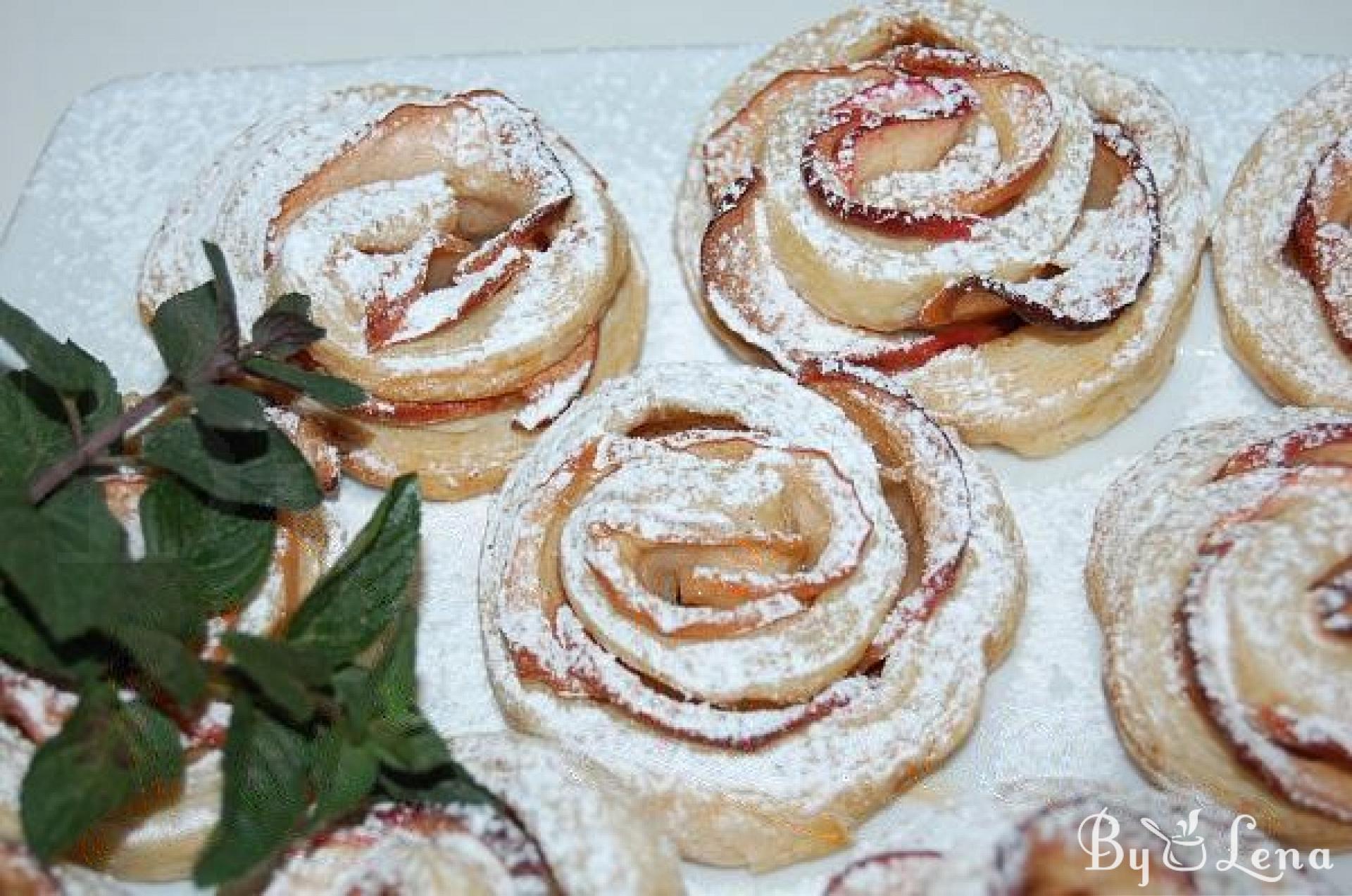 Puff Pastry Apple Roses - ByLena.com