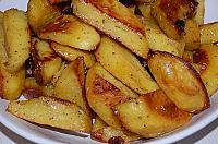 Crispy Rosemary Roasted Potatoes