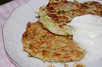 Zucchini Oat Fritters