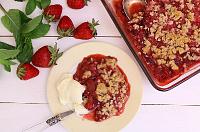 Strawberry Crumble