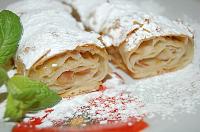 Moldavian Apple Strudel