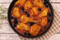 Skillet Chicken with Olives and Tomatoes