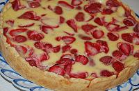 Strawberry Sour Cream Pie