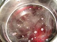 Red Wine-Poached Pears with Whipped Cream - Step 3