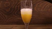 Peach Bellini - Step 4