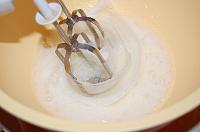 Crispy Seeds and Meringue Cookies - Step 2
