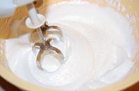 Crispy Seeds and Meringue Cookies - Step 3