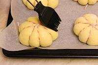 Pumpkin Buns - Step 18