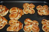 Butterfly and Hearts Shaped Sweet Buns with Raisins - Step 15