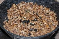 Crepe Lasagna with Mushrooms and Chicken - Step 6