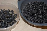 Aronia and Apple Jam with Walnuts - Step 1