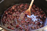 Rose Petals Cherry Jam - Step 8