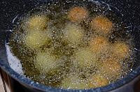 Homemade Crispy Falafel Recipe - Step 16