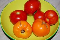 Greek Green Beans with Garlic and Tomatoes - Fasolakia - Step 2