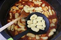 Homemade Gnocchi with Tomato Sauce - Step 4