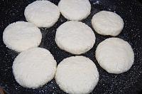 Russian Cottage Cheese Pancakes - Syrniki - Step 6