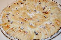 Apple Pizza with Vanilla Cream - Step 10