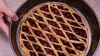 Quick Cherry Pie - Step 11