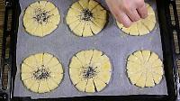 Turkish Cheese Flower Shaped Pies - Step 21
