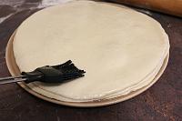 Moldovan Sugar Beet and Walnut Pies - Step 10