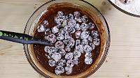 Cherry Chocolate Sheet Cake - Step 7