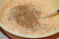 Easy Pumpkin and Walnut Cake - Step 6