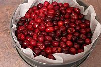 Easy Cherry Upside-Down Cake - Step 8