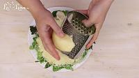 Prawn and Pineapple Salad - Step 10