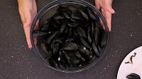 Mussels In Wine And Garlic - Moules Mariniere - Step 6