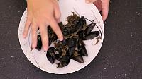 Mussels In Wine And Garlic - Moules Mariniere - Step 7