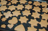 Easy Gingerbread Cookies - Step 10
