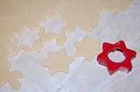 Easy Gingerbread Cookies - Step 8